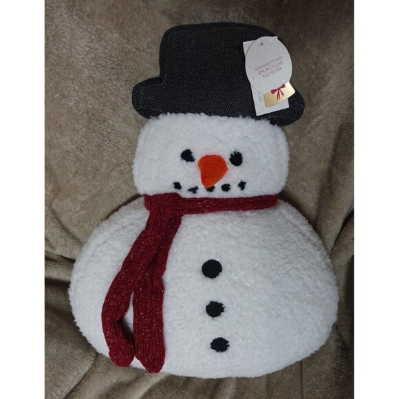Isaac Mizrahi Sherpa Snowman Shaped Pillow 14x22 Holiday Winter Christmas NEW - Picture 7 of 10